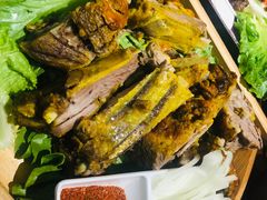 -盾亚新疆餐厅(松江万达广场店)