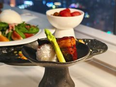 -鲜璟台·地标景观餐厅(上海中心店)