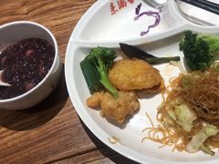-素满香·食养自助(天一广场店)