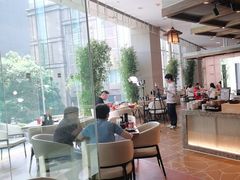 -怡咖啡海鲜自助餐厅(浦东香格里拉店)