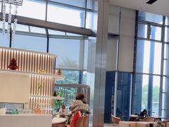 -奔驰上海利星(七宝店)