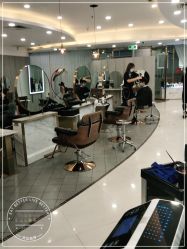 点击看大图 -八佰伴8008星级形象店