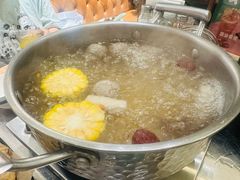 -潮界(LU·ONE凯德晶萃广场店)