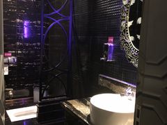 -欢乐迪KTV(南坪上海城店)