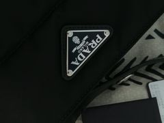 -PRADA普拉达(国金中心店)