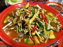 -十一街苍蝇馆子转经消江湖菜(九眼桥十一街店)
