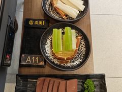 -湊湊火锅·茶憩(颐堤港店)