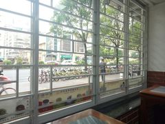 -沙湾姜撞奶甜品店(昌岗中路店)