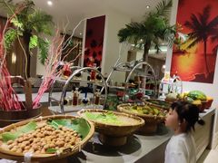 -海口绿发希尔顿酒店-田园汇自助餐·三文鱼·海鲜