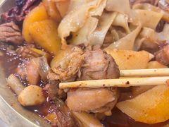 -牛一嘴·兰州牛肉面·大盘鸡(财富中心店)