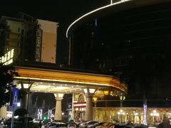 -深圳君逸国际酒店(龙岗横岗塘坑地铁站店)