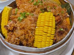 -黄泥岗·地道湖北菜(奥特莱斯店)