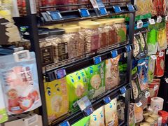 -盒马鲜生(丁香国际店)