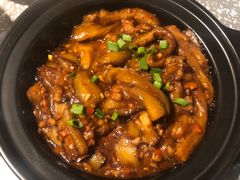 茄子煲-大树餐厅(红旗街万达店)