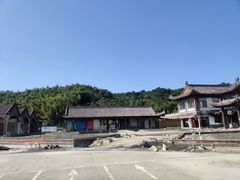 -慈城服务区-停车场