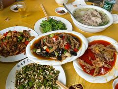 -荣生萝卜汤饭店