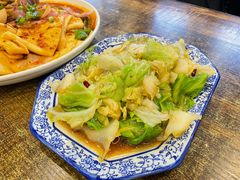 -老钟家烤羊排·敦伊阁清真餐厅胡羊焖饼