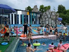 -贞山宾馆水上乐园