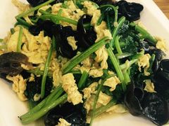 -巴依兄弟西域美食(机场店)