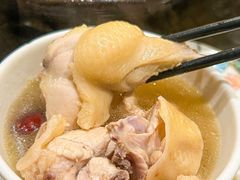 -得意咚瓜·顺德鱼生·冬瓜火锅(深圳首店)