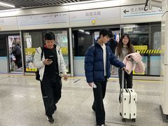 -陆家浜路(地铁站)