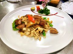 -酿名斋