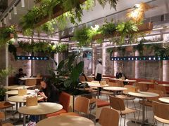 大堂-老乡鸡(上海白玉兰广场店)