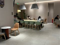 -奈雪的茶(七宝领展广场店)