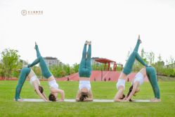 -亚太瑜伽普拉提学院