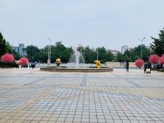 -百荣世贸商城