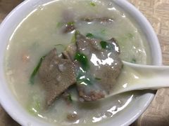 -银记肠粉店(新港西路店)