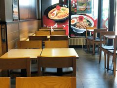 用餐区-吉野家(枫合万嘉店)