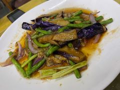 -南沙辉记烧鸡·荔枝木炭火吊烧(旧镇店)
