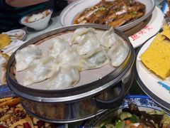 -快乐老家三鲜饺子东北菜(南六中路店)