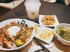 大碗过瘾双拼-熊吞·大碗丼烧肉饭(西市场嘉华店)