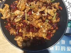 酒神辣爆牛蛙-爱妻鱼•老体北重庆水煮鱼•川菜(白云路店)