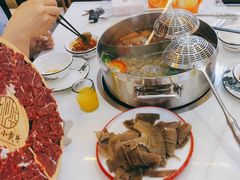 -刘少华贵州小黄牛·鲜牛肉火锅(总店)