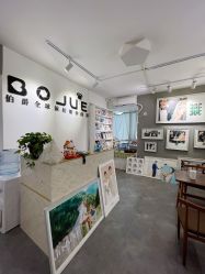 -伯爵婚纱摄影(光谷店)