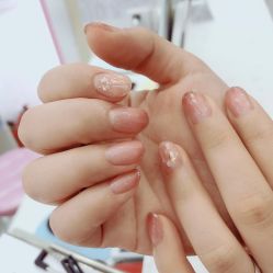 -安娜美甲美睫沙龙