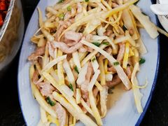 肉丝笋片-小唐小四川水煮鱼(北三路店)