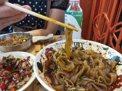 -钢管厂歆瑞源油卤串串香(春熙路太古里店)