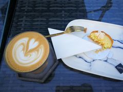 -UNI UNI(环亚凯瑟琳店)