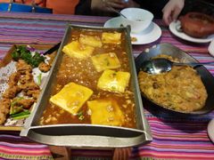 -香巴拉云南餐厅(华莱坞店)