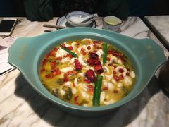 -周渝食惦·酸菜鱼精致川菜(横岗店)