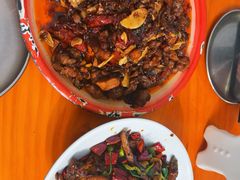 -柴窝堡22号辣子鸡·传承新疆菜