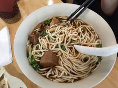 -李先生牛肉面大王(莱芜信誉楼店)