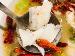 -姚姚酸菜鱼·金戈戈香港豉油鸡(喜荟城联名店)