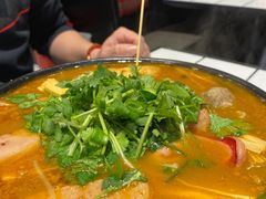 -肥汁米蘭香港米线(长宁来福士店)