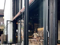 门面-Metal hands·铁手咖啡