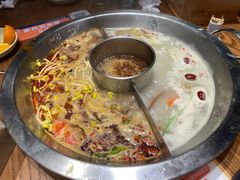 -佬土鹅肠火锅(解放路店)